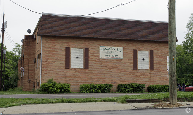 Building Photo - Tamara Lee Apartments