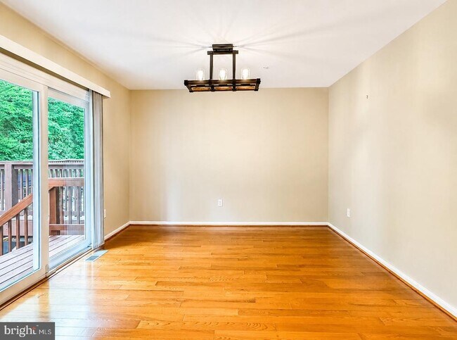 Foto del edificio - 6556 Ridgeborne Dr
