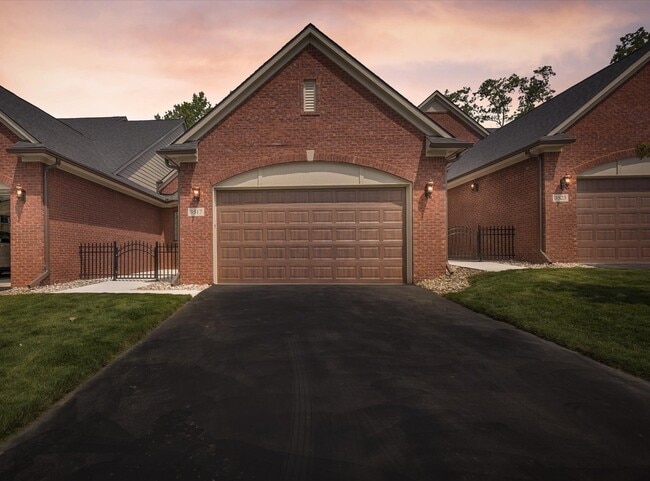 Building Photo - 3523 Bay Harbor Dr