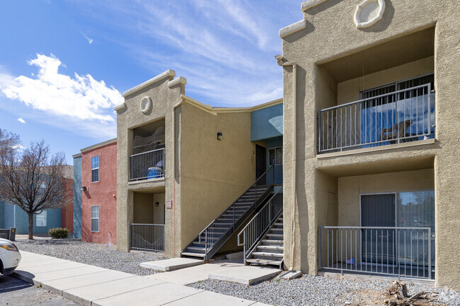 Building Photo - Aspen Ridge