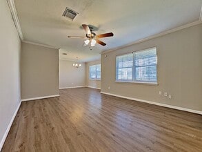 Building Photo - 2705 Coy Dr