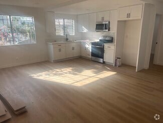 Building Photo - 1141 N Berendo St