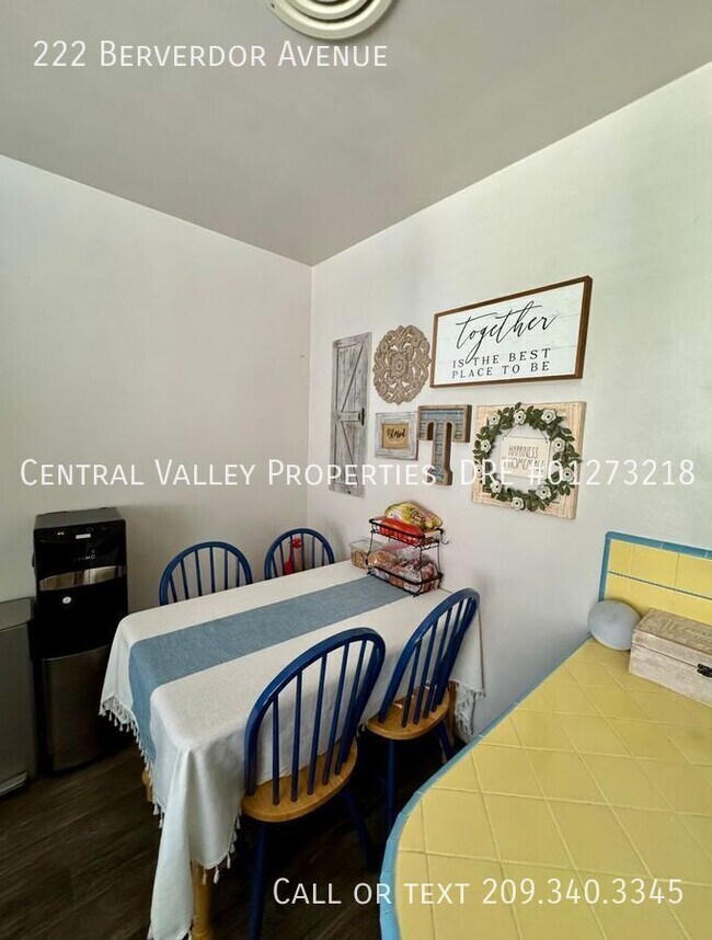 Foto del edificio - 222 Berverdor Ave