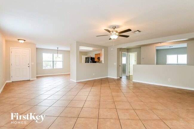Building Photo - 9966 E Deer Trail