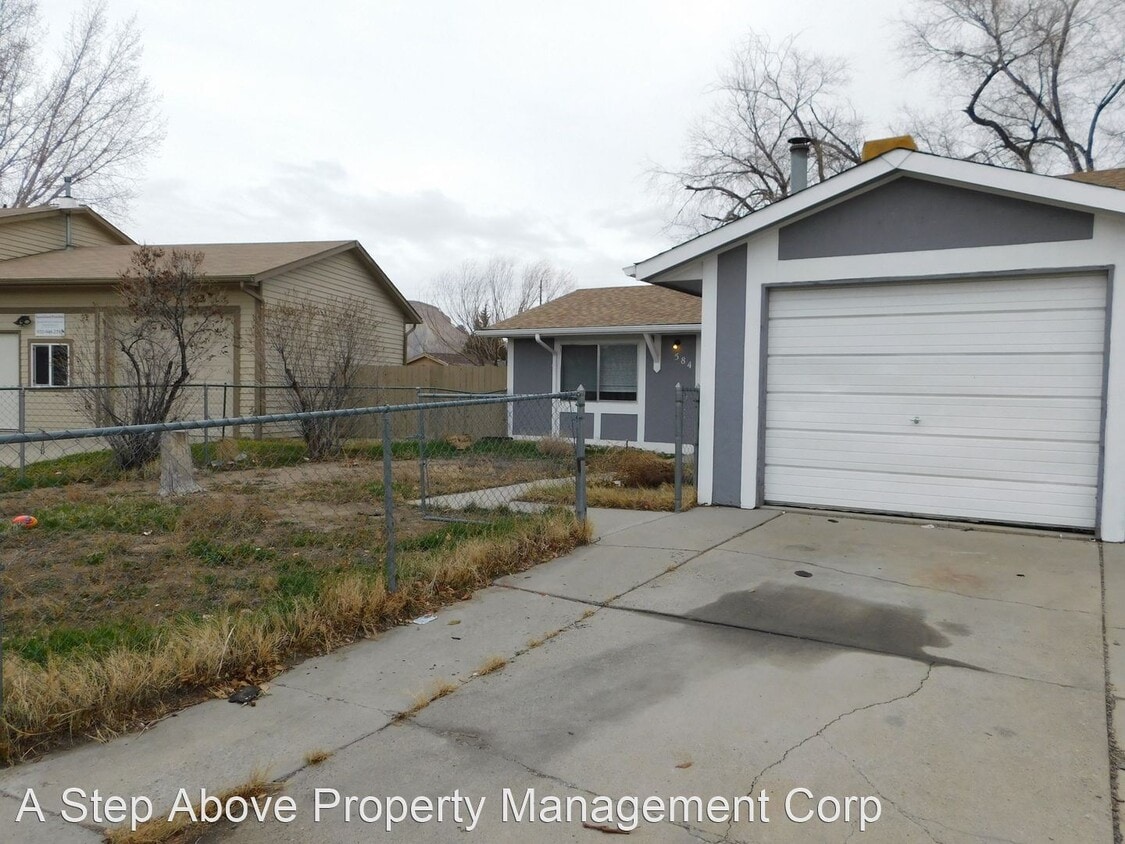 Primary Photo - 2 br, 2 bath House - 584 Clifton Way