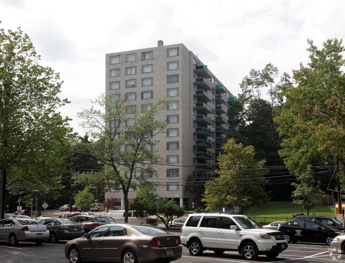 Foto del edificio - Maple View Apartments