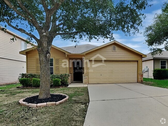 Building Photo - 806 Silverado Way