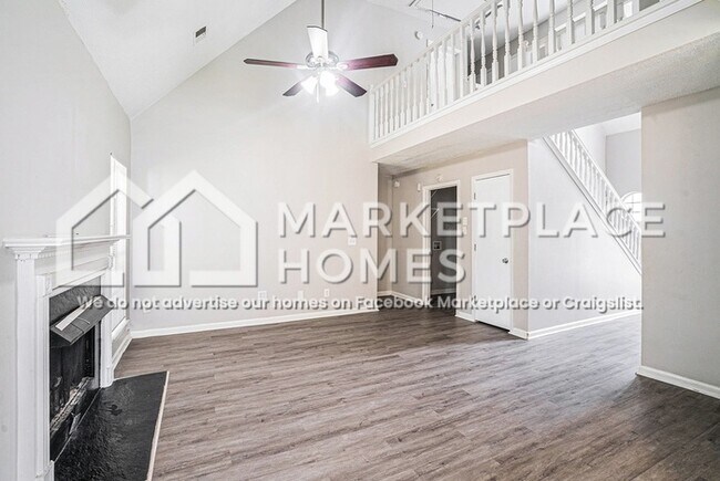 Foto del edificio - 6428 Phillips Creek Dr