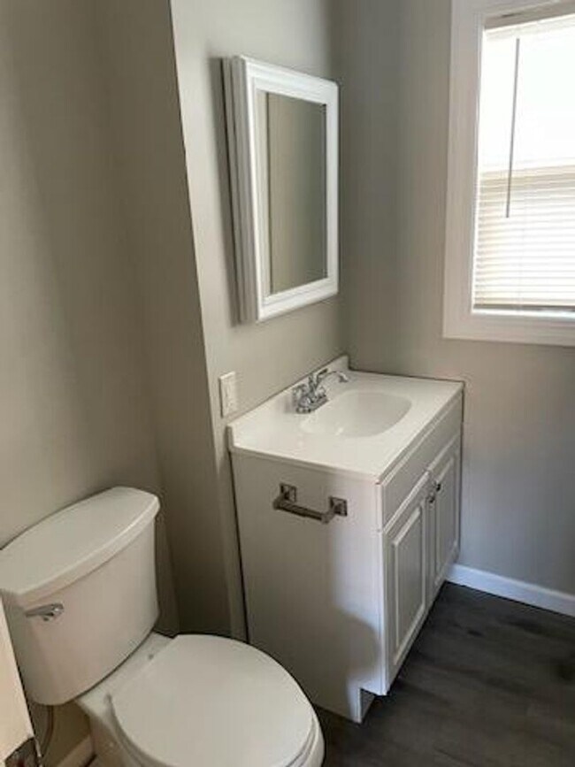 Building Photo - Single Family Home for Rent in Gilbert, MN