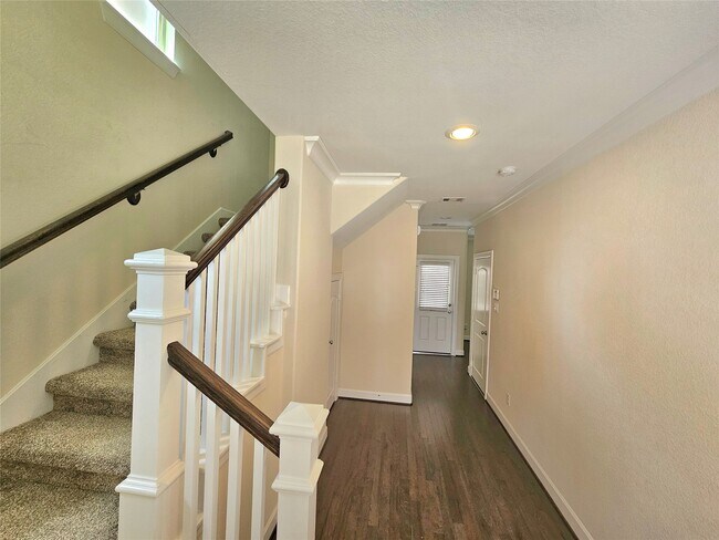 Foto del edificio - 9610 Knights Station Dr