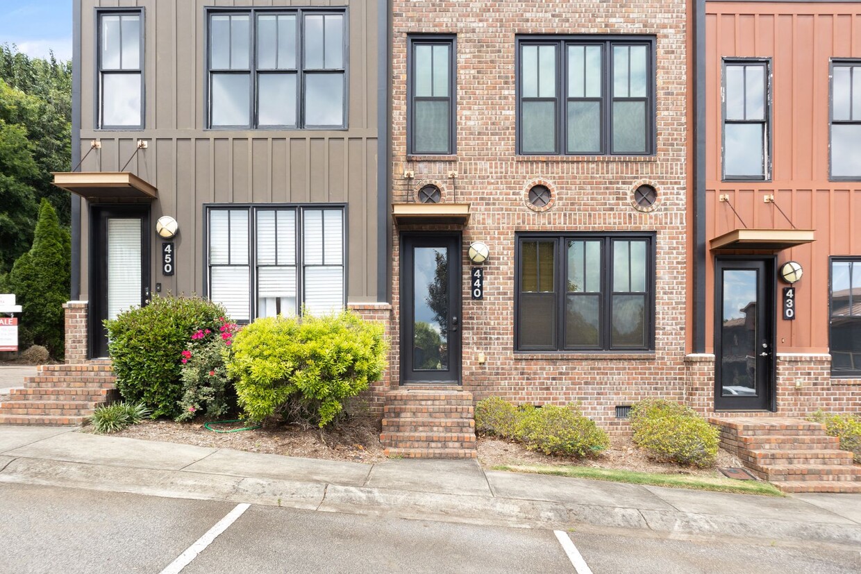 Foto principal - Urban Lofts 440 - Available August 2025!