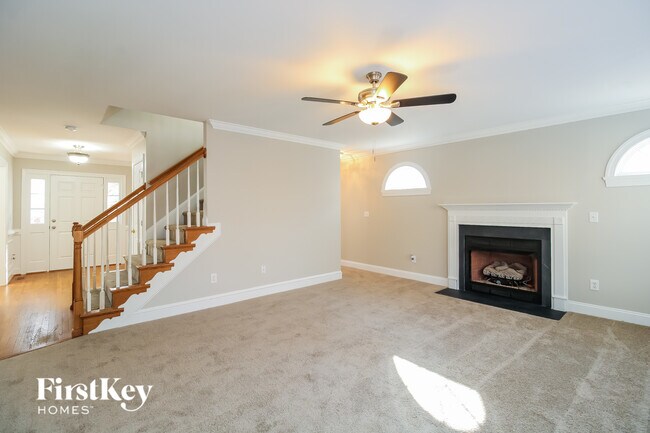 Foto del edificio - 909 Woodview Ridge Trail