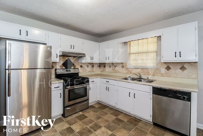 Building Photo - 2271 Cherokee Valley Dr