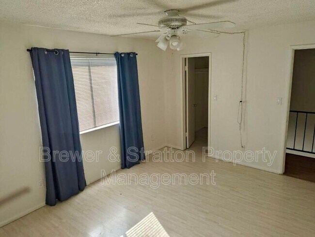 Foto del edificio - 545 W 16th Ave