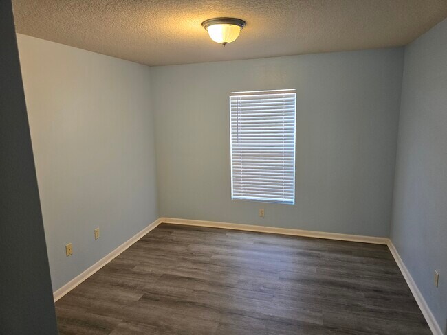 Dormitorio de invitados - 11315 SW 95th Cir
