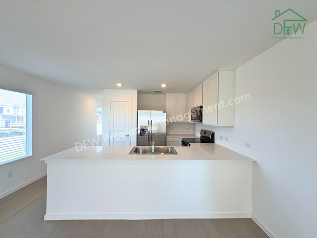 Building Photo - Brand-New 2026 Corner Home for Lease in Princeton – 4 Bed, 2.5 Bath with Stainless Steel Kitchen ...