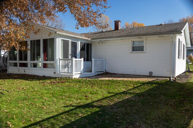 Building Photo - 3546 Aberdeen Ave