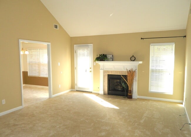 Building Photo - 2905 Galahad Way