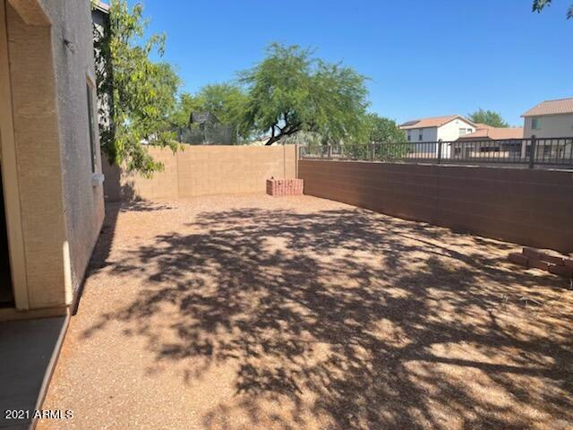Building Photo - 15463 W Poinsettia Dr