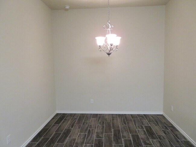 Building Photo - Beautiful Home Located In Upland Heights D...