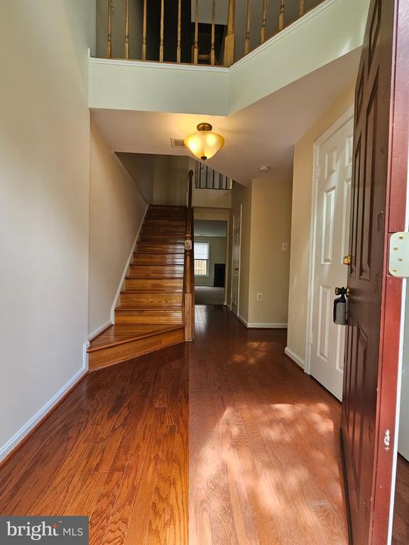 Foto del edificio - 13918 Ludington Pl