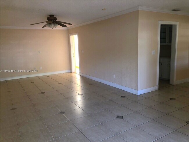 Foto del edificio - 7344 Stardust Dr