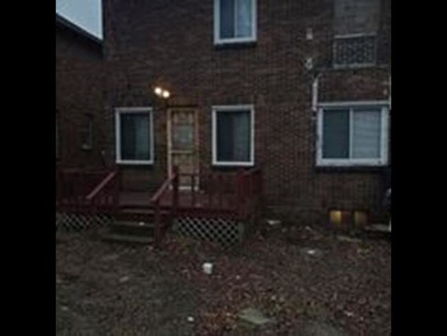 Foto del edificio - 16546 Wisconsin St