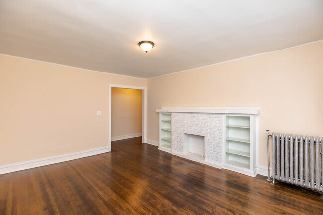 Foto del edificio - Spacious and Bright 1bed/1ba - Heat Included