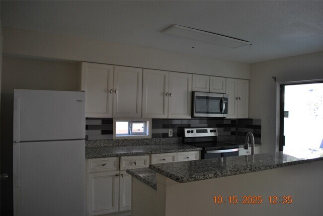 Foto del edificio - 4382 Wildacres Dr