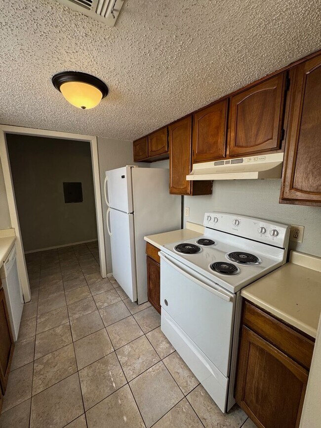 Foto del edificio - Spacious Townhome