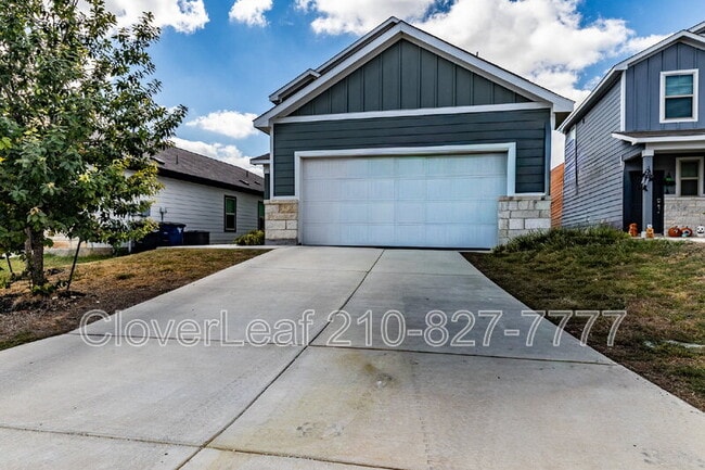 Building Photo - 266 Jaycen Ln