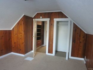 Building Photo - 4221 Meadow Ln
