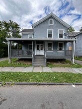 Building Photo - 47 Elmendorf St