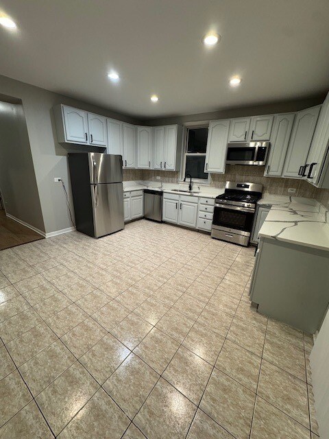 Foto del edificio - 6412 S Greenwood Ave