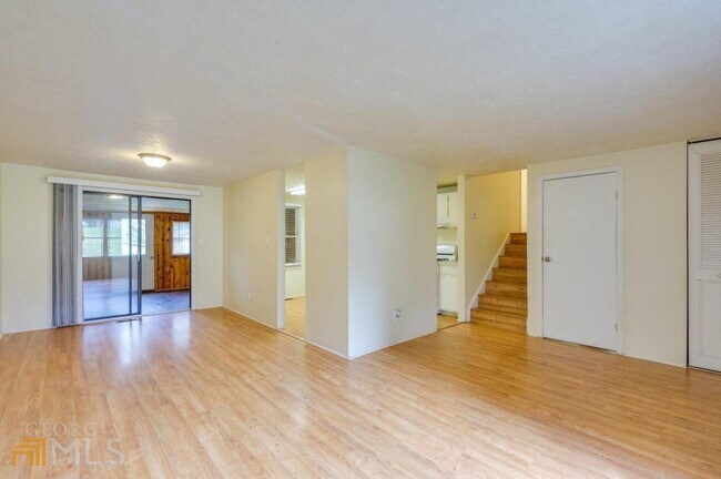 Foto del edificio - 2907 Oxford Way NW