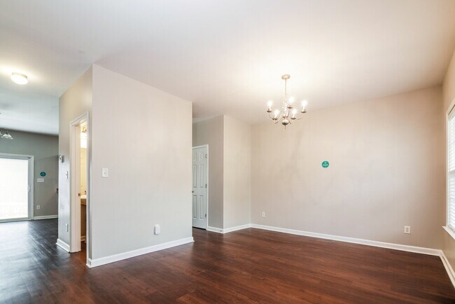 Foto del edificio - 318 Jewel Haven Way