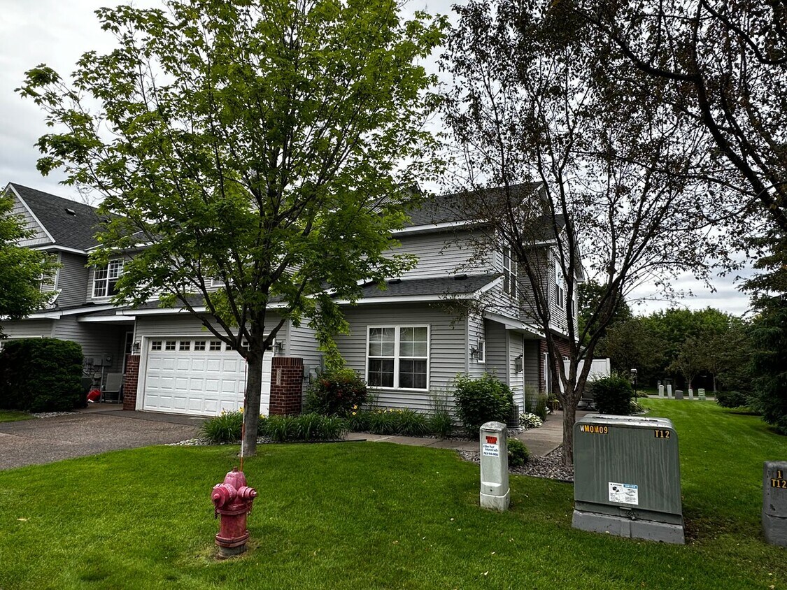 Spirit Hills town home 3br 2,5 bath dou... - Spirit Hills town home  3br 2,5 bath   dou...