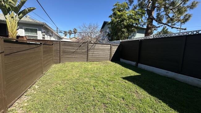 Building Photo - 4692 Newport Ave