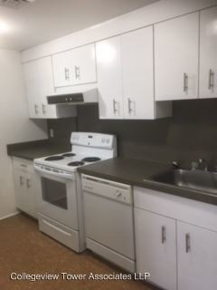 Foto principal - 141 Fulton Ave