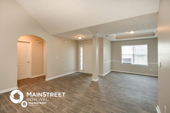 Building Photo - 5080 Towne Park Dr