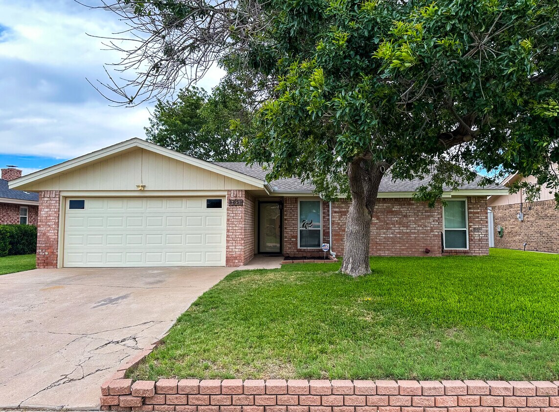 8638 Harvard Ave, Odessa, TX 79765 House Rental in Odessa, TX