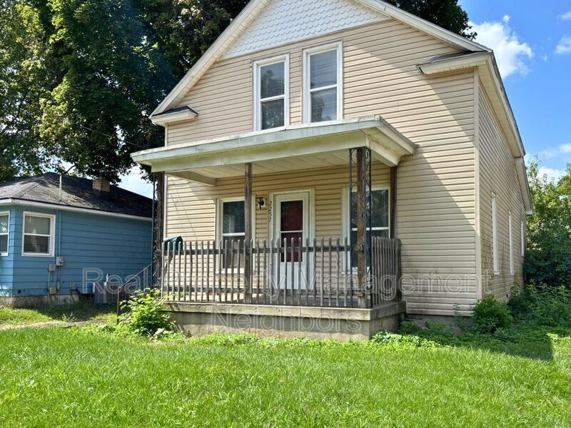 Primary Photo - 2257 Berwyn Ave SW