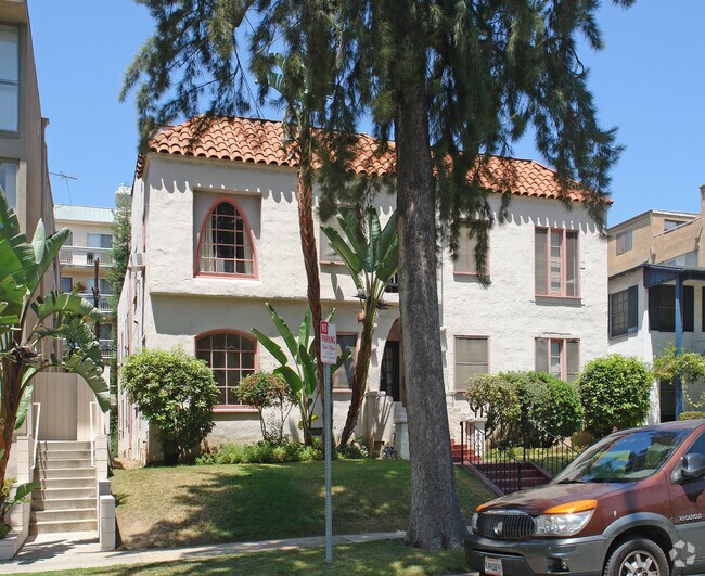 Foto del edificio - 119 N Wetherly Dr