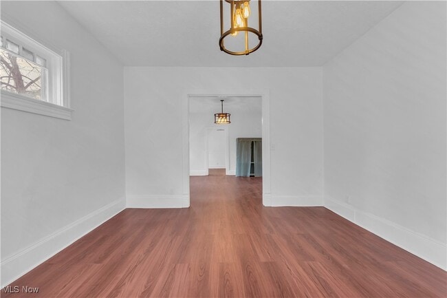 Building Photo - 9618 Willard Ave