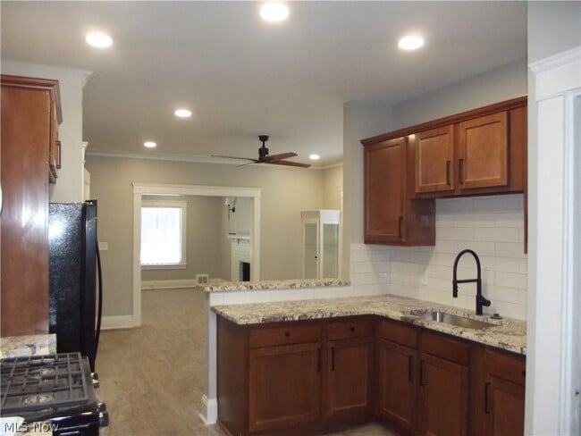Foto del edificio - 1672 Glenmont Rd
