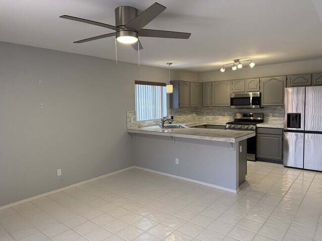 Foto del edificio - 3579 W Sky Ridge Loop