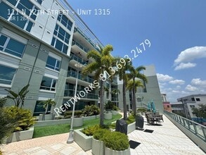 Building Photo - 111 N 12th St
