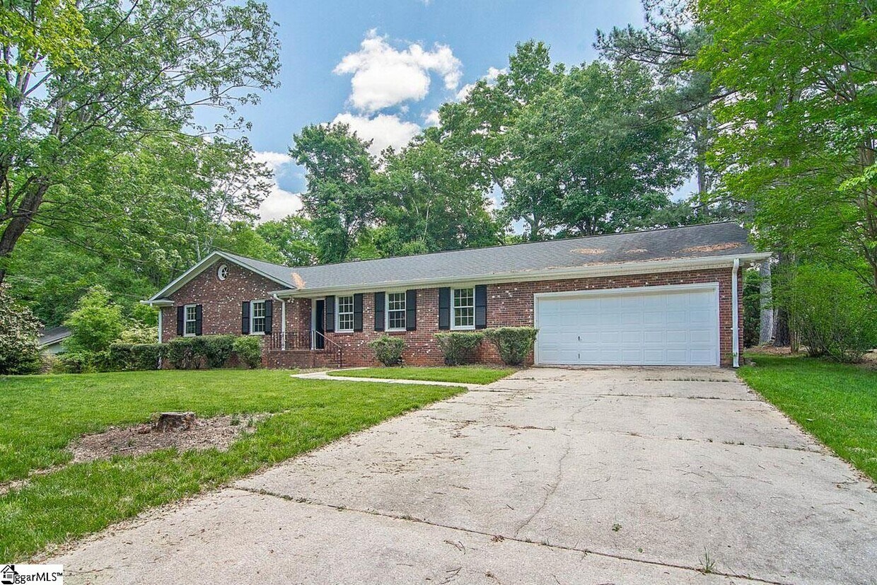 104 Great Glen Rd, Greenville, SC 29615 House Rental in Greenville