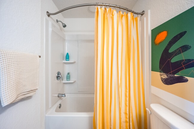 Building Photo - The Teale Golden Gate