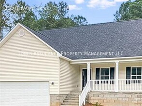 Building Photo - 211 Olivarri Dr